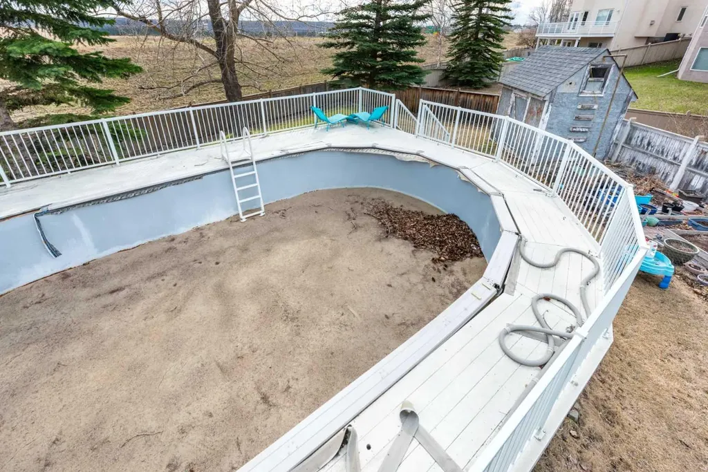 230 Sierra Nevada Place SW Calgary AB T3H 3M9
