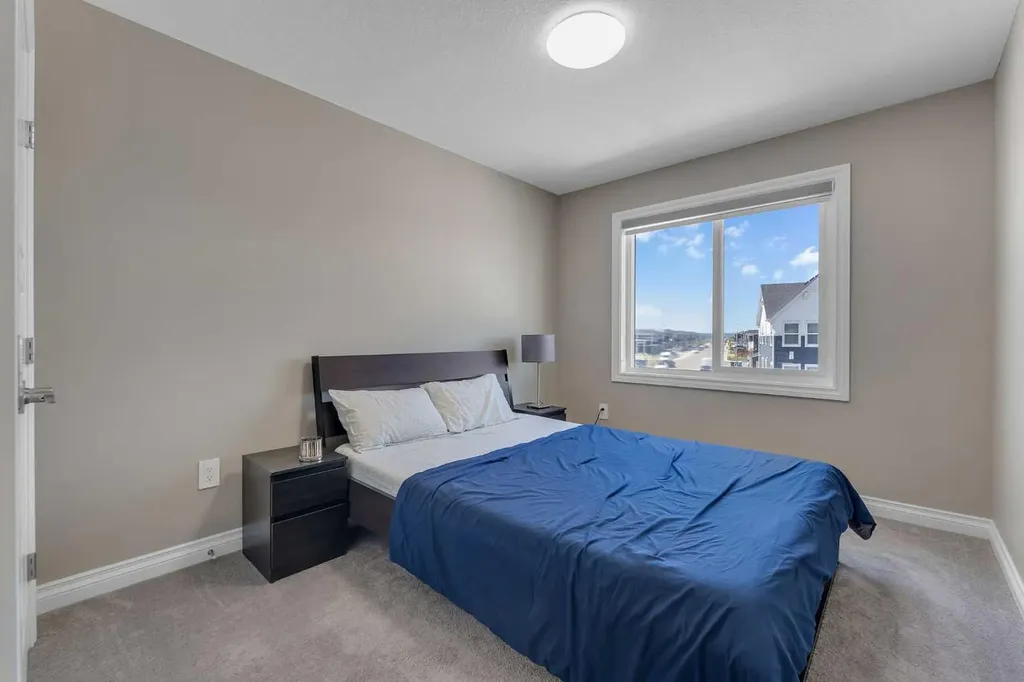 521 Corner Meadows Way NE Calgary AB T3N 2C9