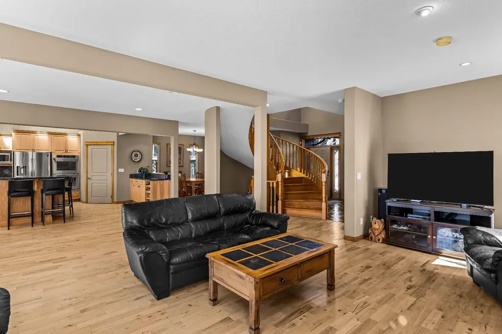 389 Eagle Heights Canmore AB T1W 3C9