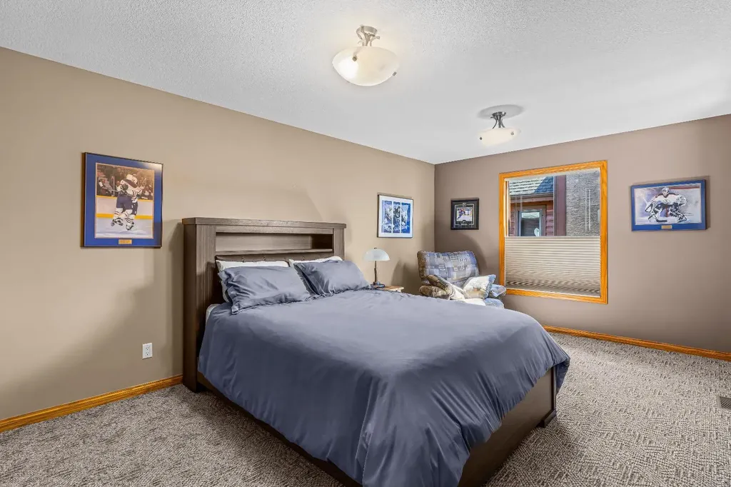 389 Eagle Heights Canmore AB T1W 3C9