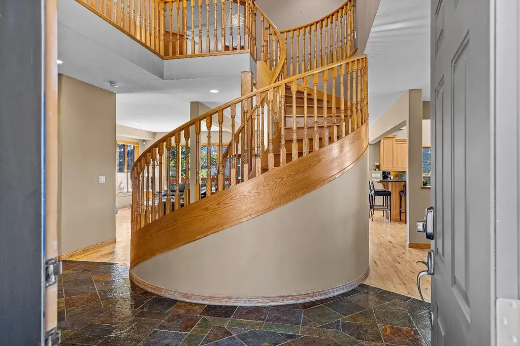 389 Eagle Heights Canmore AB T1W 3C9