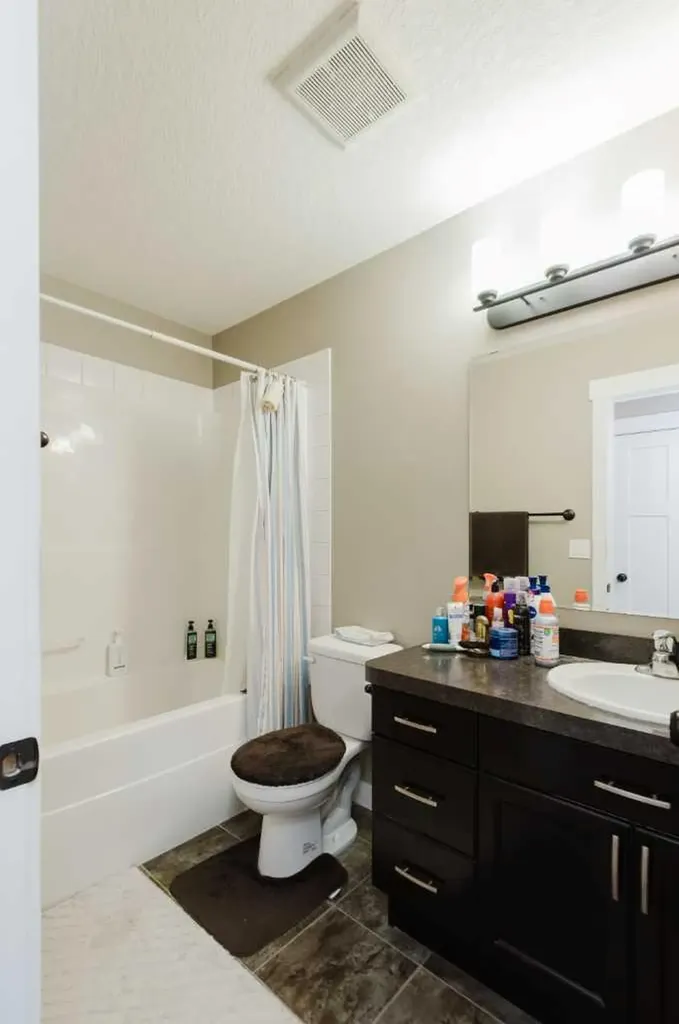 11553 75 Avenue Grande Prairie AB T8W 0J3