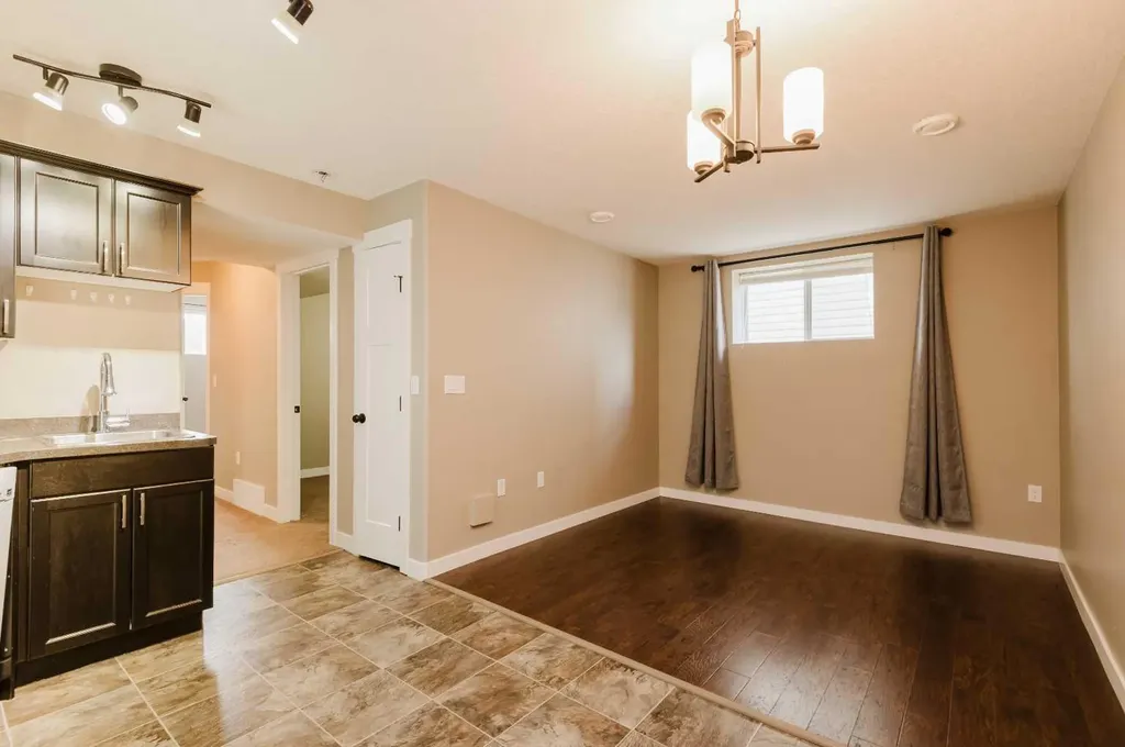 11553 75 Avenue Grande Prairie AB T8W 0J3