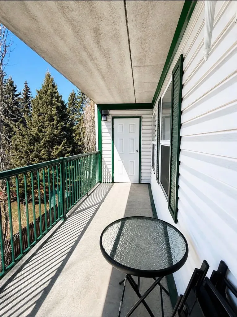4646 55 Avenue High Prairie AB T0G 1E0