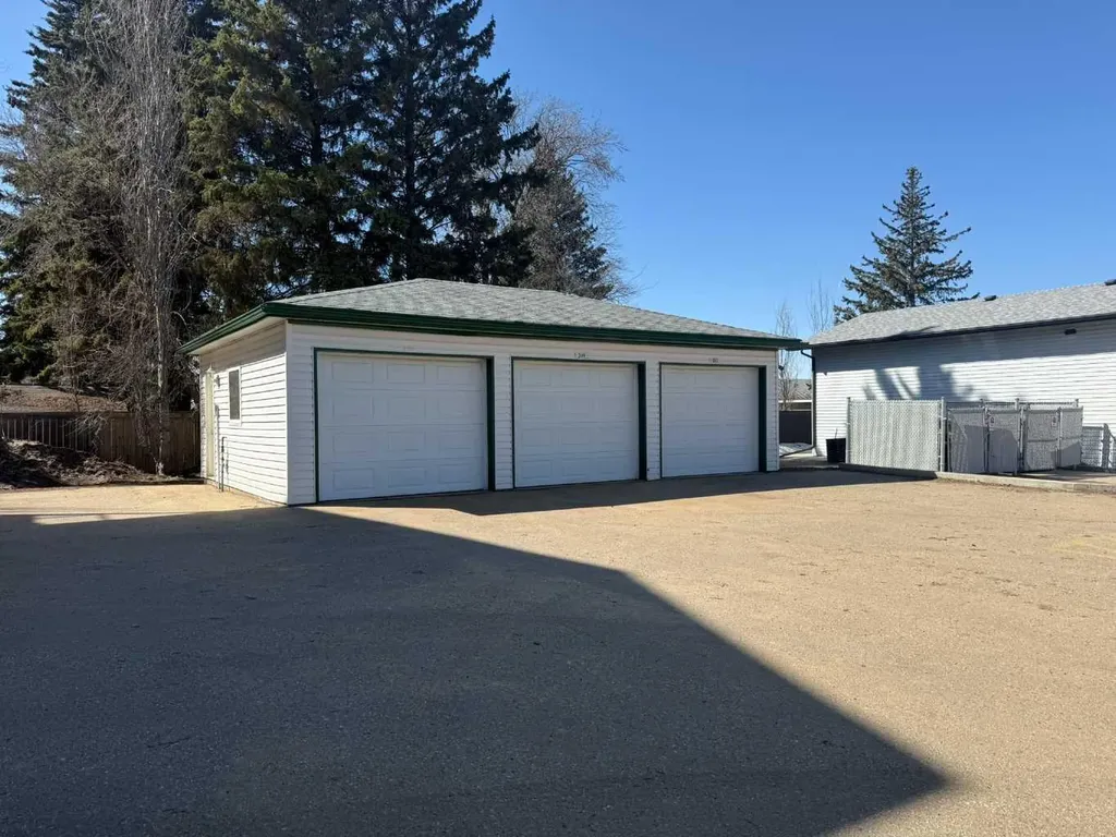 4646 55 Avenue High Prairie AB T0G 1E0