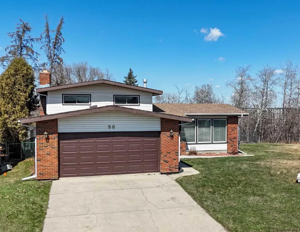 90 Welton Crescent Red Deer AB T4N 6B3