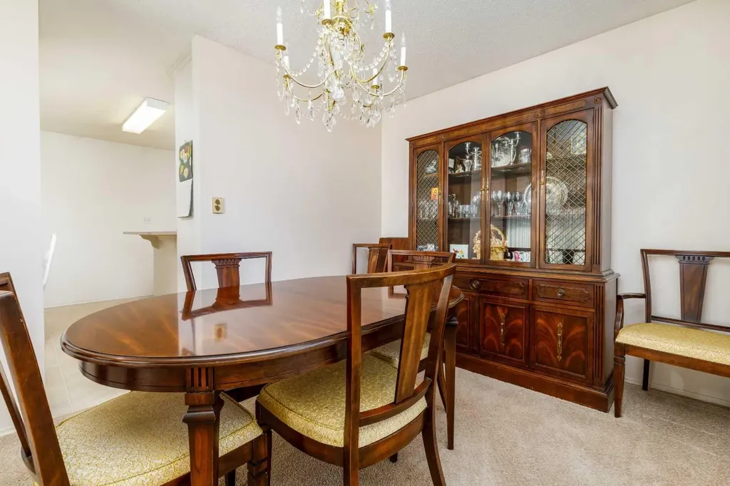 90 Welton Crescent Red Deer AB T4N 6B3