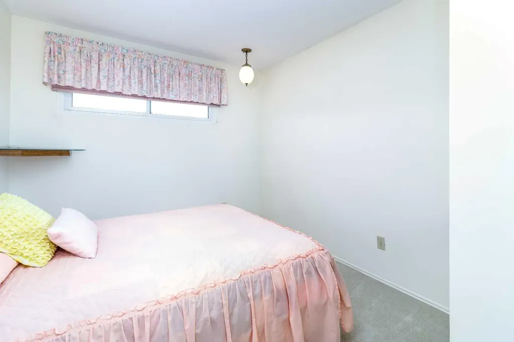 90 Welton Crescent Red Deer AB T4N 6B3