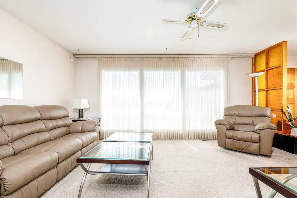 90 Welton Crescent Red Deer AB T4N 6B3