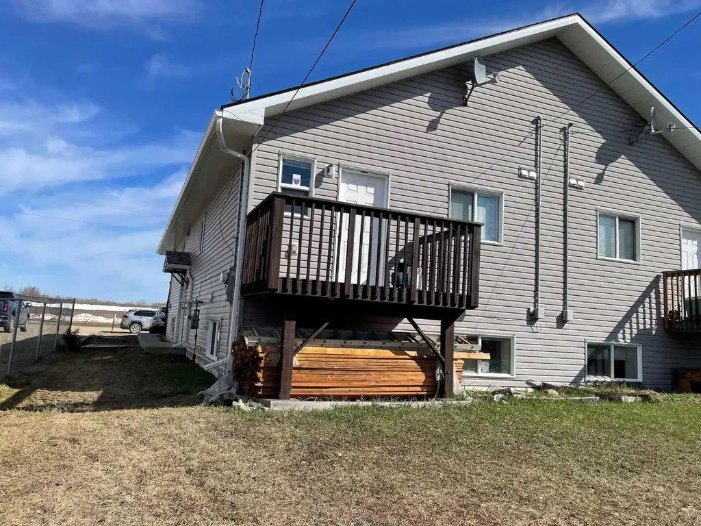 10703 108 Avenue Fairview AB T0H1L0