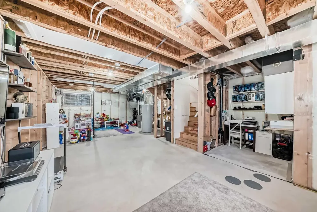 120 Chelsea Drive Chestermere AB T1X1Z3