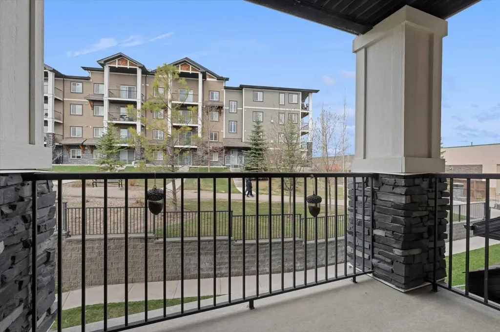 175 Panatella Hill NW Calgary AB T3K 0V9
