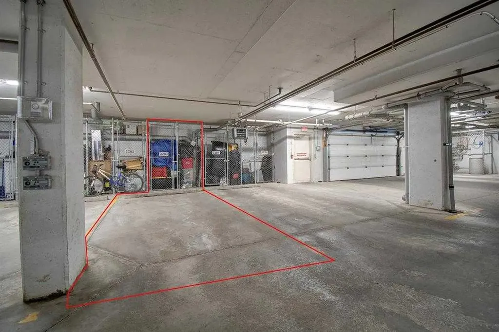 175 Panatella Hill NW Calgary AB T3K 0V9