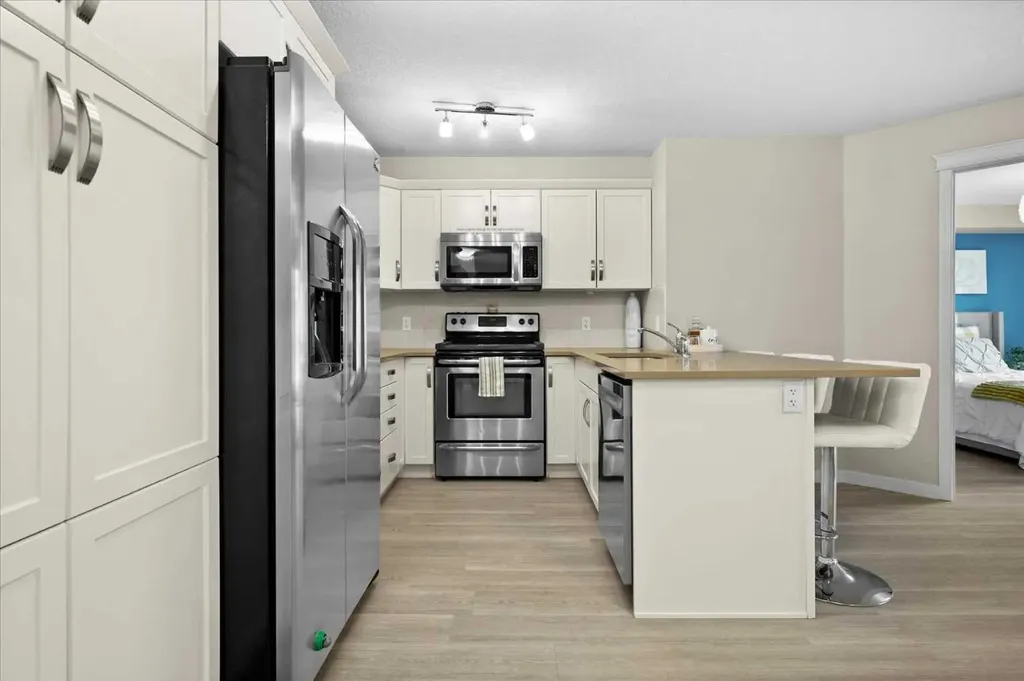 175 Panatella Hill NW Calgary AB T3K 0V9