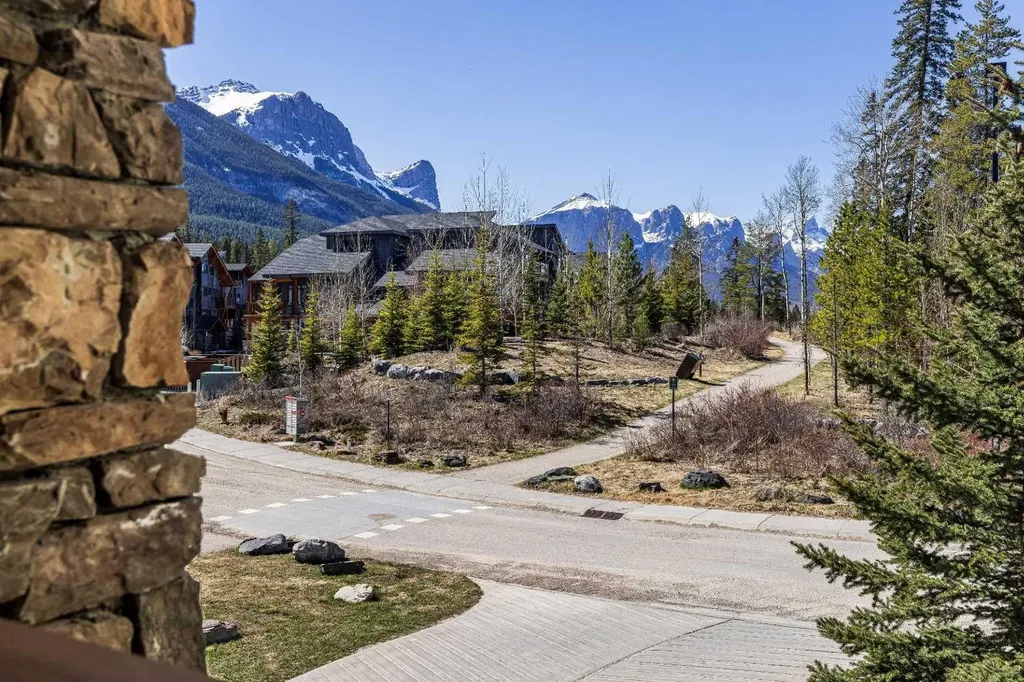 106 Stewart Creek Landing Canmore AB T1W 0G6