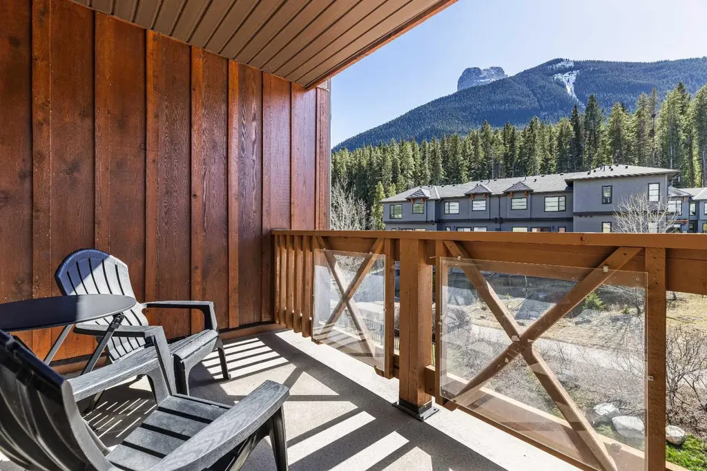 106 Stewart Creek Landing Canmore AB T1W 0G6