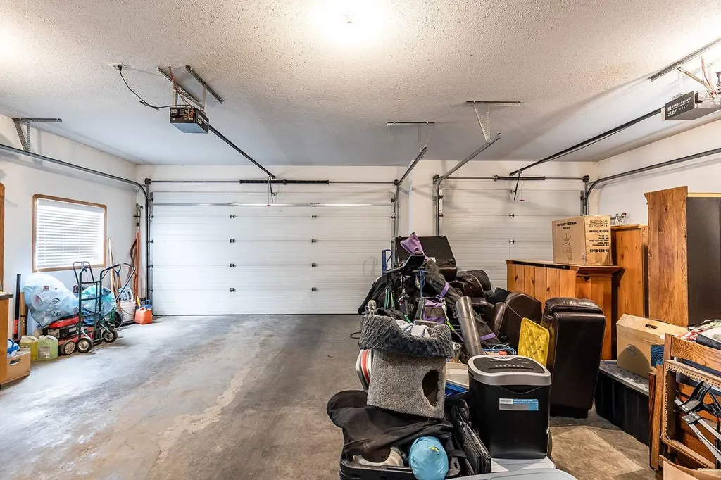 14 Cottonwood Court SW Medicine Hat AB T1B4R5