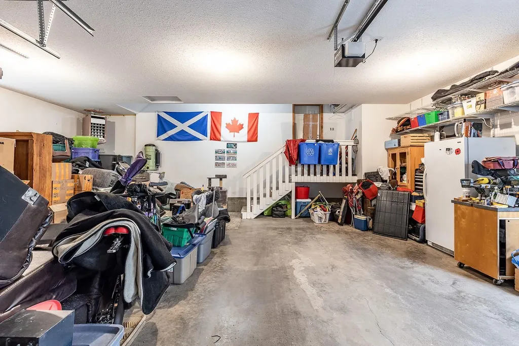 14 Cottonwood Court SW Medicine Hat AB T1B4R5