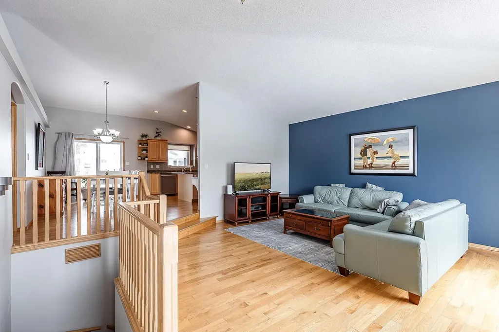 14 Cottonwood Court SW Medicine Hat AB T1B4R5