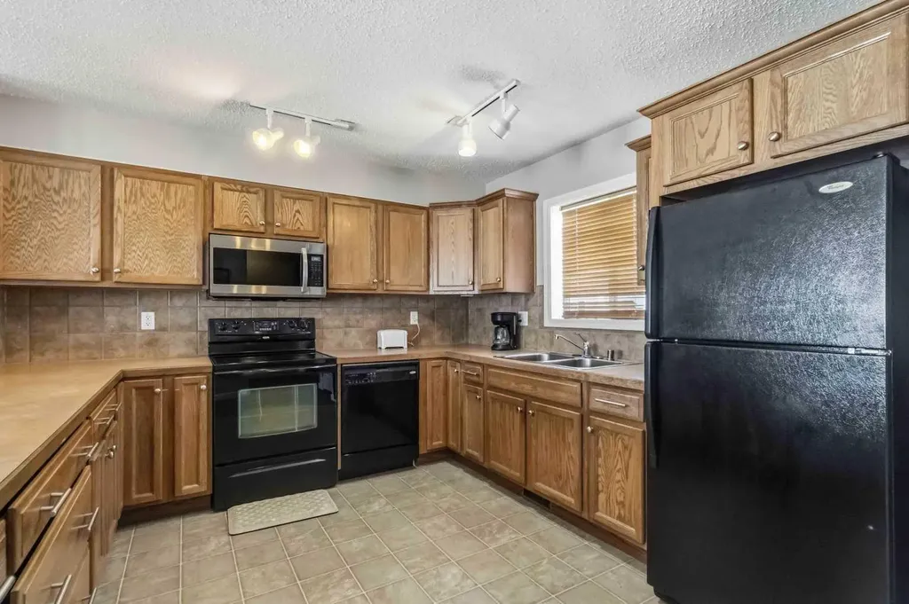 313 Millennium Drive Fort Mcmurray AB T9K0M2