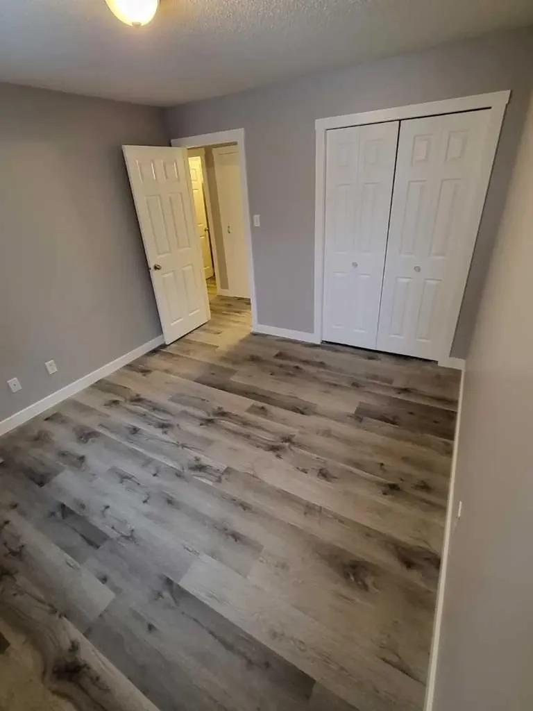 506 41 Street Edson AB T7E 1A2