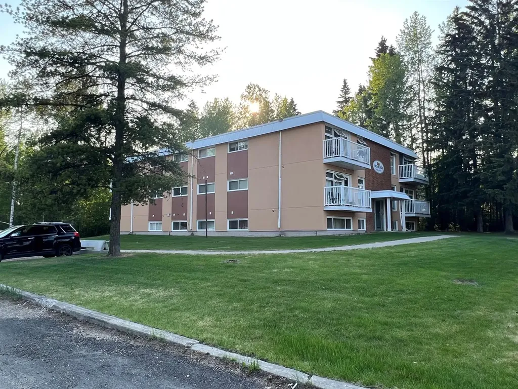 506 41 Street Edson AB T7E 1A2