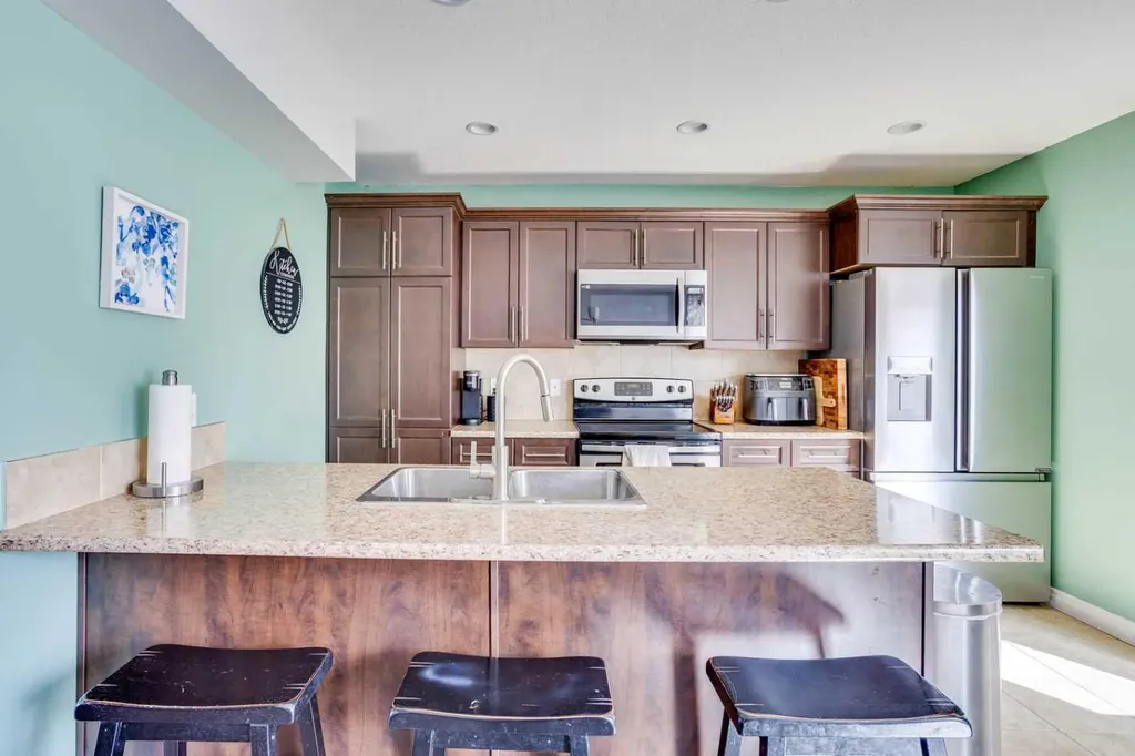 189 Callen Drive Fort Mcmurray AB T9K 0X7