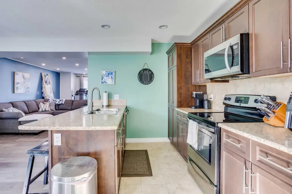 189 Callen Drive Fort Mcmurray AB T9K 0X7