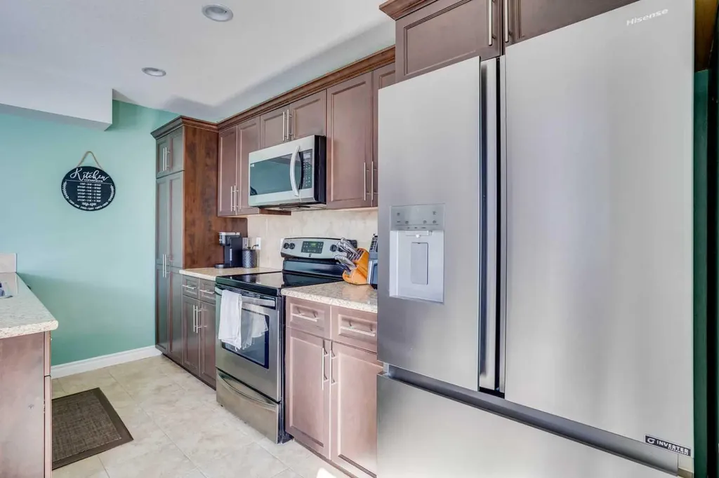 189 Callen Drive Fort Mcmurray AB T9K 0X7