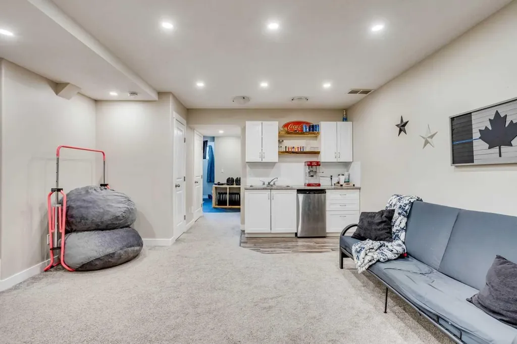 189 Callen Drive Fort Mcmurray AB T9K 0X7