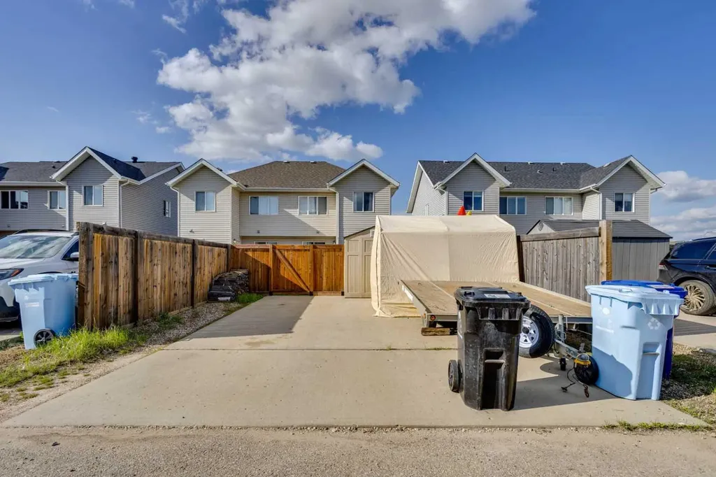 189 Callen Drive Fort Mcmurray AB T9K 0X7