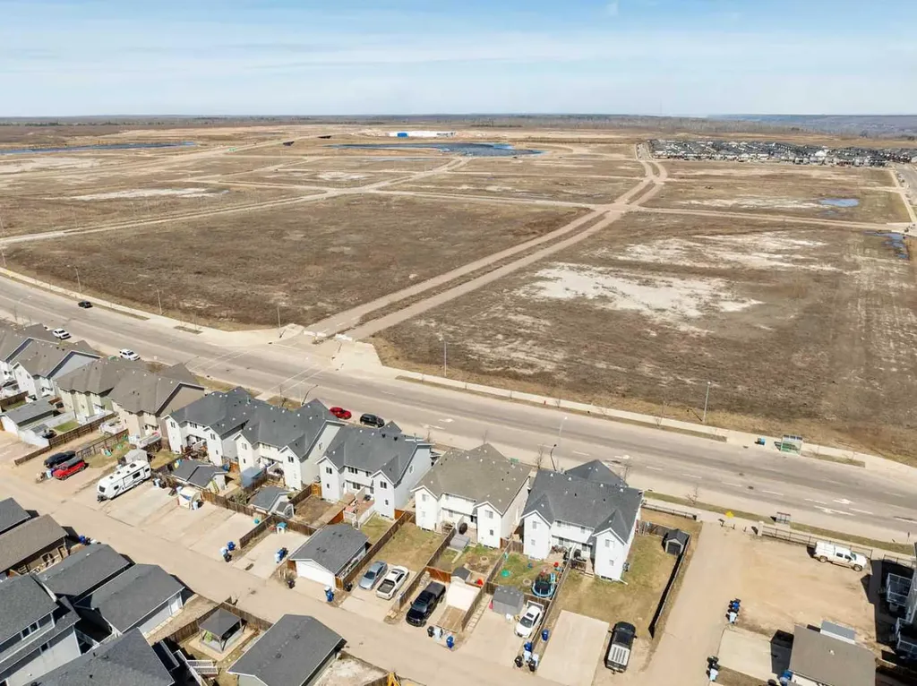 189 Callen Drive Fort Mcmurray AB T9K 0X7