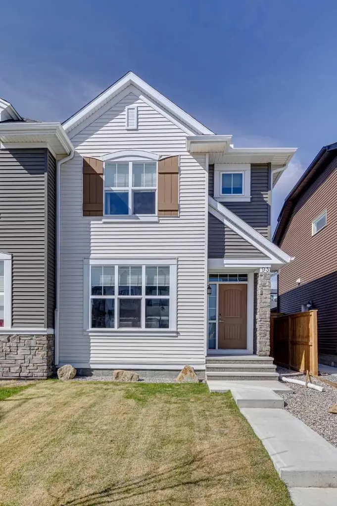 93 Wolf Gate Okotoks AB T1S 5T9