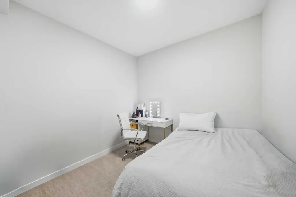 55 Wolf Hollow Crescent SE Calgary AB T2X 5K9
