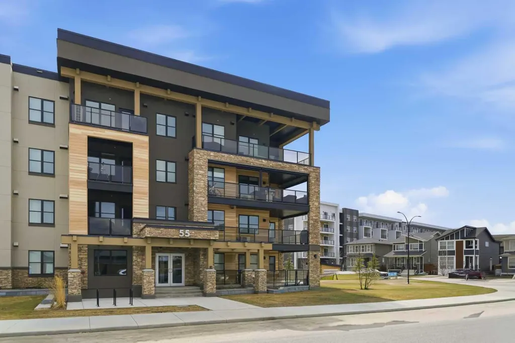 55 Wolf Hollow Crescent SE Calgary AB T2X 5K9