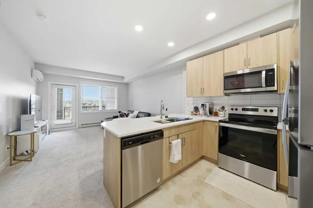 55 Wolf Hollow Crescent SE Calgary AB T2X 5K9