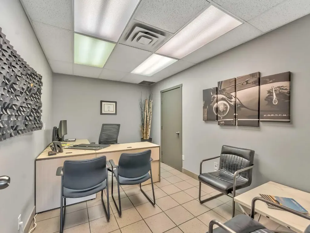 1276 Trans Canada Way SE Medicine Hat AB T1B 1J5