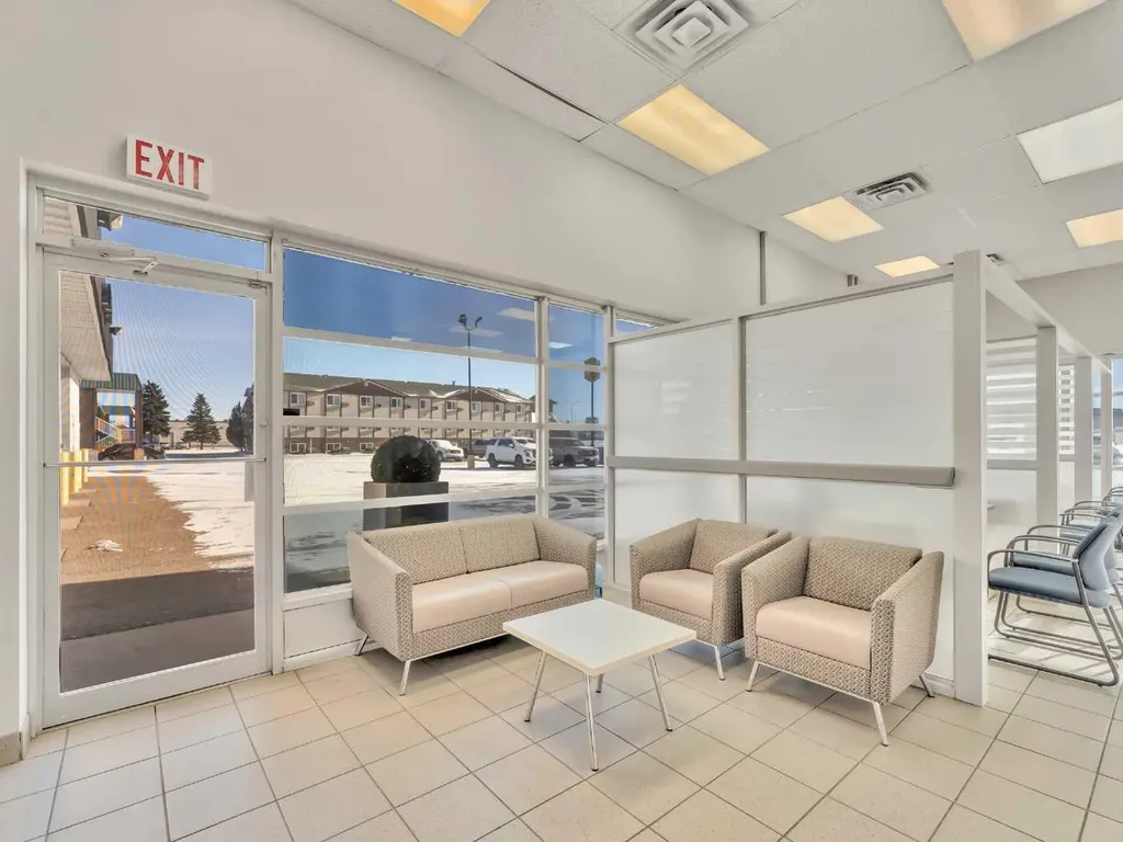1276 Trans Canada Way SE Medicine Hat AB T1B 1J5
