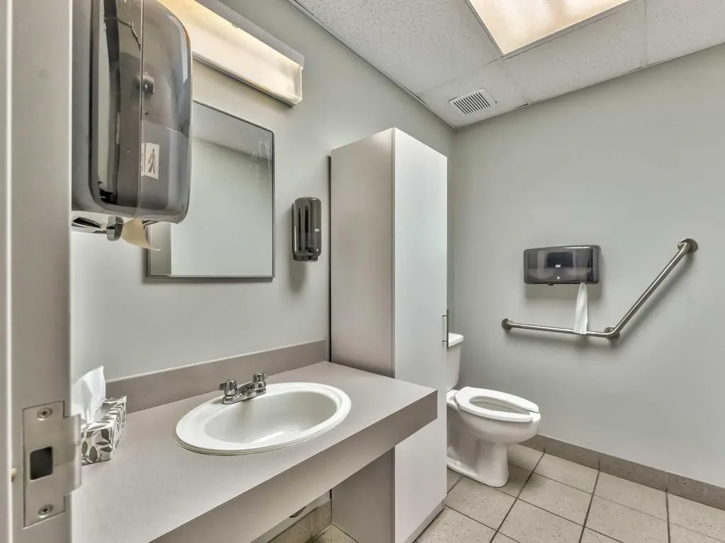 1276 Trans Canada Way SE Medicine Hat AB T1B 1J5
