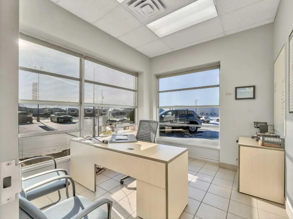1276 Trans Canada Way SE Medicine Hat AB T1B 1J5