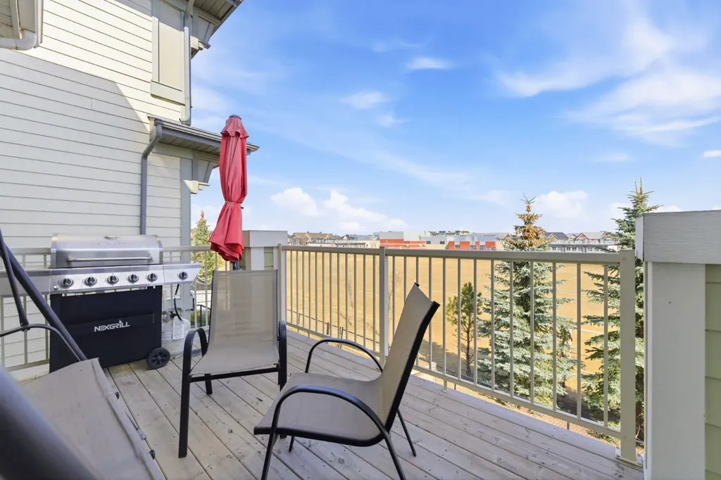99 Marquis Cove SE Calgary AB T3M 1Y1