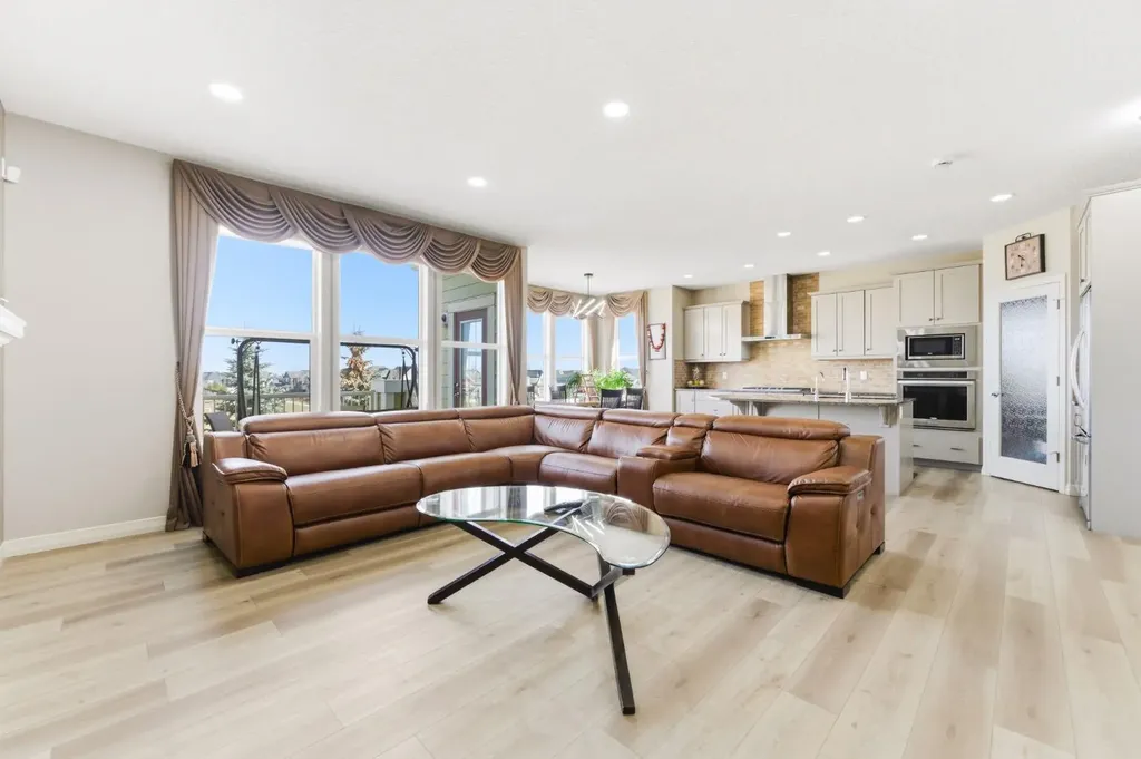 99 Marquis Cove SE Calgary AB T3M 1Y1