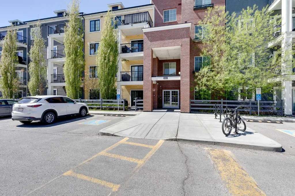99 Copperstone Park SE Calgary AB T2Z 5C9