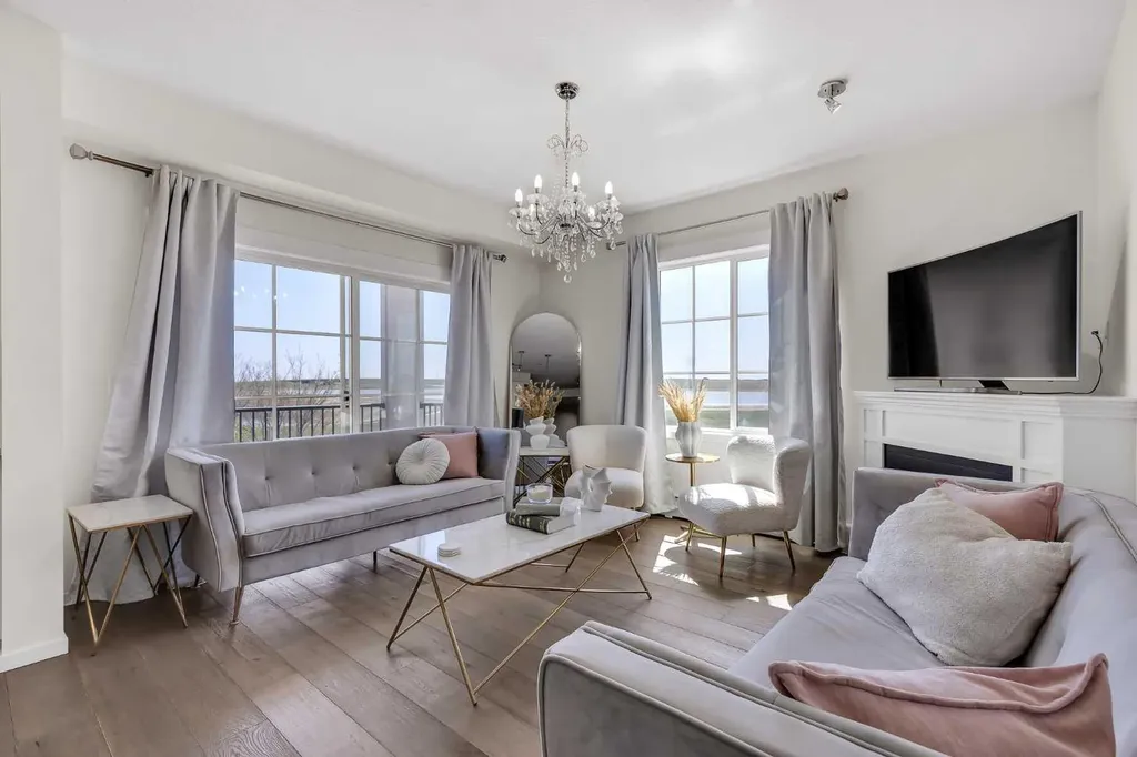99 Copperstone Park SE Calgary AB T2Z 5C9