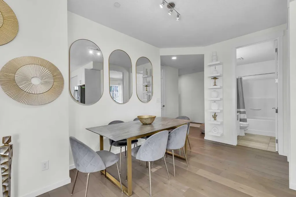 99 Copperstone Park SE Calgary AB T2Z 5C9