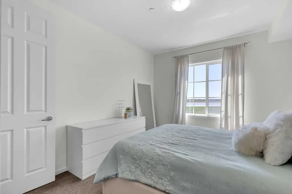 99 Copperstone Park SE Calgary AB T2Z 5C9