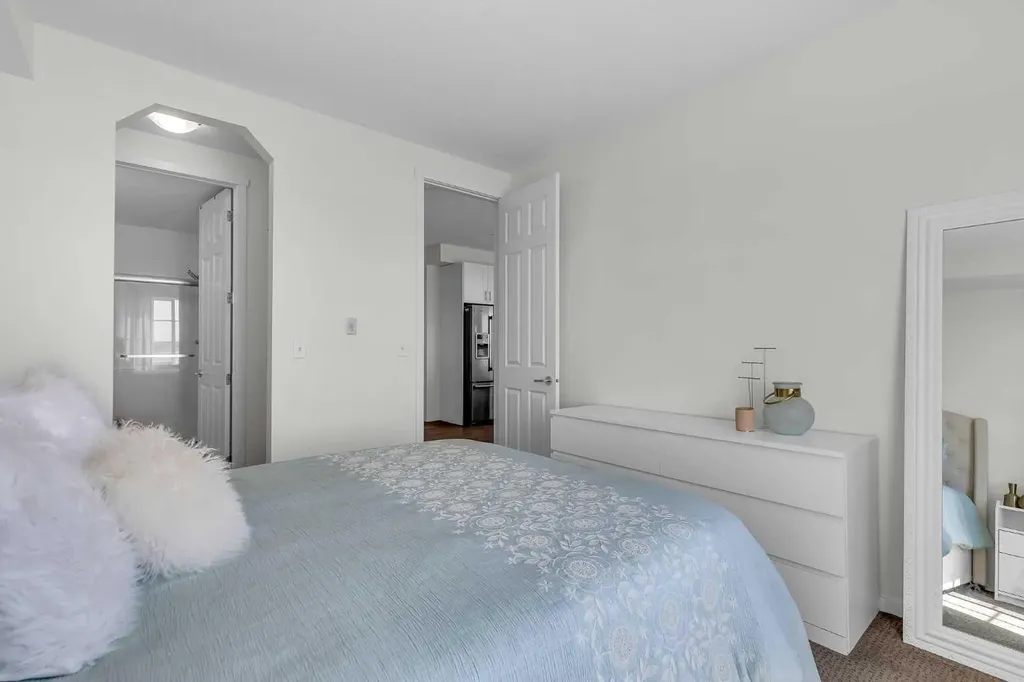 99 Copperstone Park SE Calgary AB T2Z 5C9