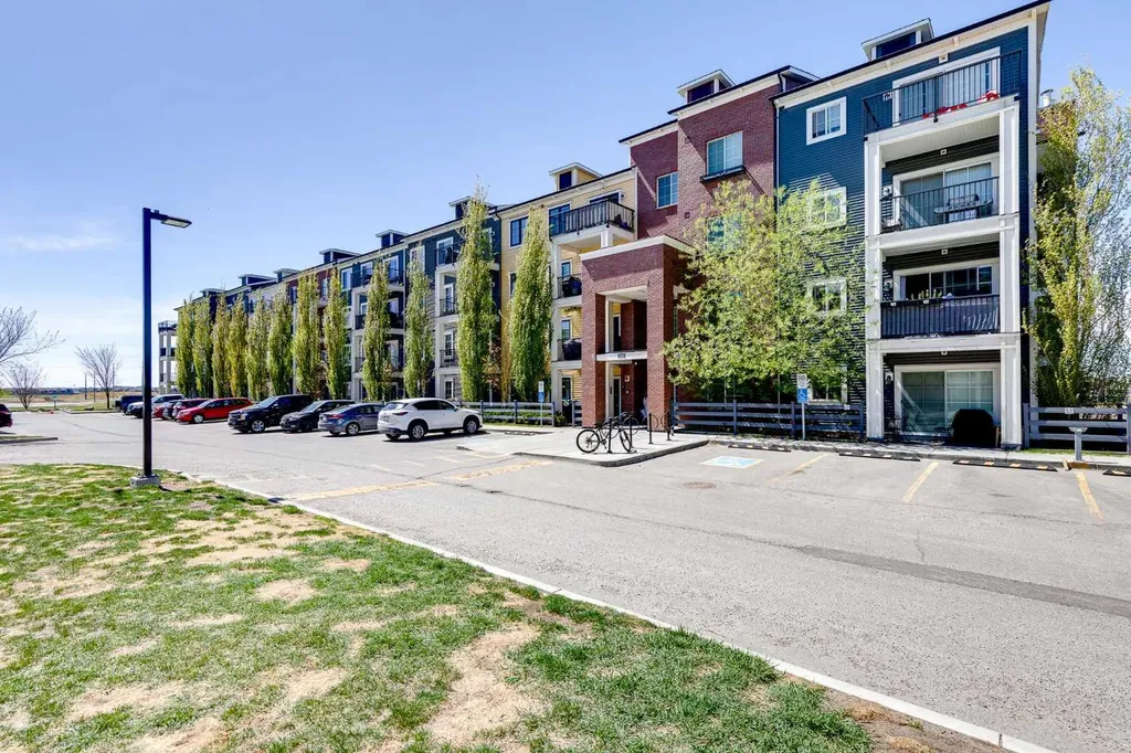 99 Copperstone Park SE Calgary AB T2Z 5C9