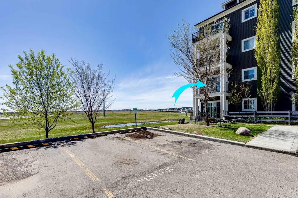 99 Copperstone Park SE Calgary AB T2Z 5C9