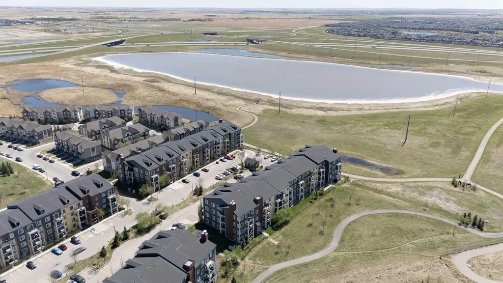 99 Copperstone Park SE Calgary AB T2Z 5C9